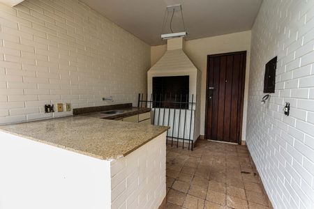 Casa à venda com 720m², 5 quartos e 10 vagasChurrasqueira