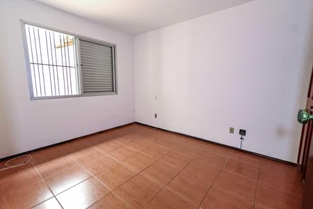 Casa à venda com 720m², 5 quartos e 10 vagasQuarto 2
