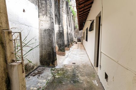 Casa à venda com 720m², 5 quartos e 10 vagasquintal