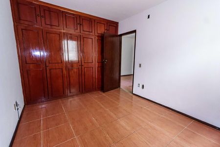 Casa à venda com 720m², 5 quartos e 10 vagasQuarto 2