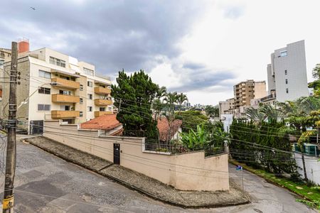 Casa à venda com 720m², 5 quartos e 10 vagasVista da Varanda