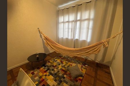 Apartamento para alugar com 130m², 3 quartos e 1 vaga Apartamento para alugar com 130m², 3 quartos e 1 vagaQuarto