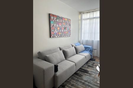 Apartamento para alugar com 130m², 3 quartos e 1 vaga Apartamento para alugar com 130m², 3 quartos e 1 vagaSala