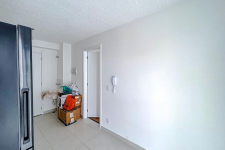 Sala de apartamento para alugar com 1 quarto, 29m² em Guaiauna, São Paulo