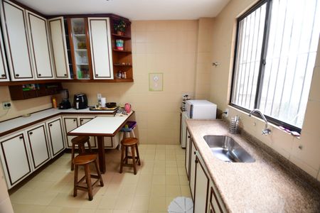 Apartamento à venda com 127m², 3 quartos e 1 vagaCozinha