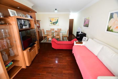 Sala de apartamento à venda com 3 quartos, 127m² em Cambuí, Campinas