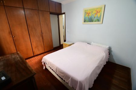 Apartamento à venda com 127m², 3 quartos e 1 vagaQuarto 1