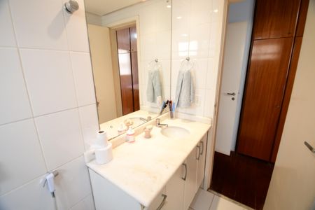 Apartamento à venda com 127m², 3 quartos e 1 vagaBanheiro Suíte