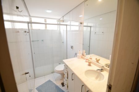 Apartamento à venda com 127m², 3 quartos e 1 vagaBanheiro Suíte