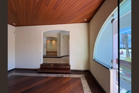 Casa à venda com 341m², 5 quartos e sem vagaSala de Lareira