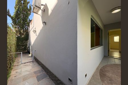Casa à venda com 341m², 5 quartos e sem vagaÁrea comum