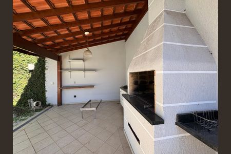Casa à venda com 341m², 5 quartos e sem vagaChurrasqueira