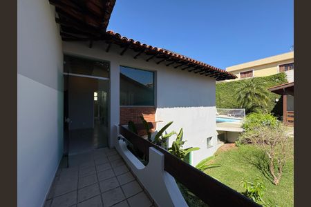 Casa à venda com 341m², 5 quartos e sem vagaVaranda