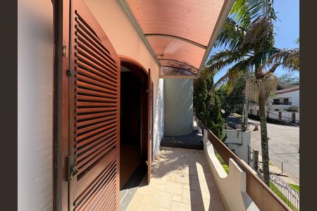 Casa à venda com 341m², 5 quartos e sem vagaVaranda da Suíte 2