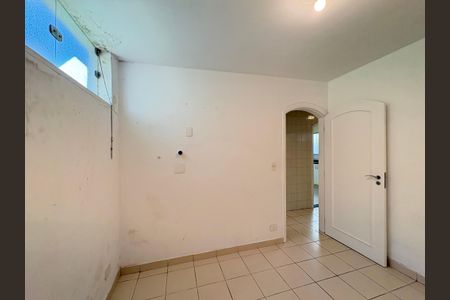 Casa à venda com 341m², 5 quartos e sem vagaQuarto de Serviço