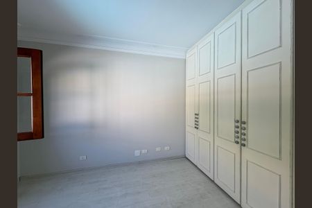 Casa à venda com 341m², 5 quartos e sem vagaQuarto 2