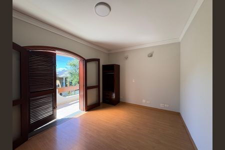 Casa à venda com 341m², 5 quartos e sem vagaSuíte 2