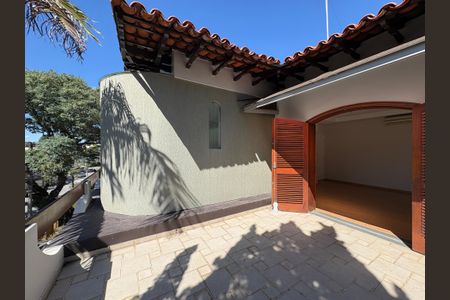 Casa à venda com 341m², 5 quartos e sem vagaVaranda da Suíte Principal 