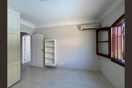 Casa à venda com 341m², 5 quartos e sem vagaQuarto 2
