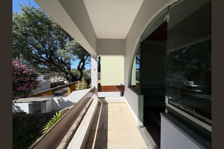 Casa à venda com 341m², 5 quartos e sem vagaVaranda da Sala de Lareira 