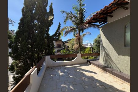 Casa à venda com 341m², 5 quartos e sem vagaVaranda da Suíte Principal 