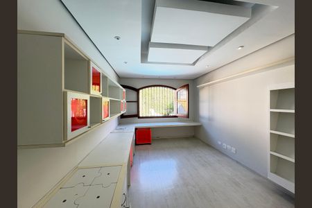 Casa à venda com 341m², 5 quartos e sem vagaQuarto 1
