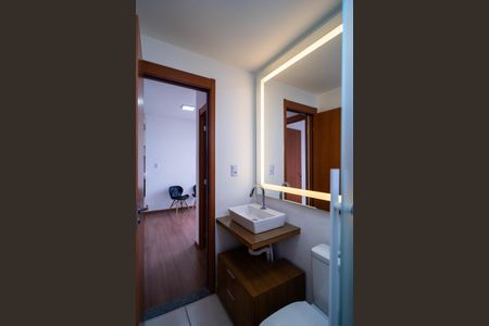 Apartamento para alugar com 56m², 2 quartos e 1 vaga Apartamento para alugar com 56m², 2 quartos e 1 vagaBanheiro