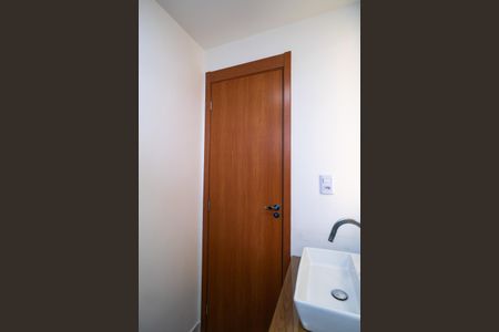 Apartamento para alugar com 56m², 2 quartos e 1 vaga Apartamento para alugar com 56m², 2 quartos e 1 vagaBanheiro