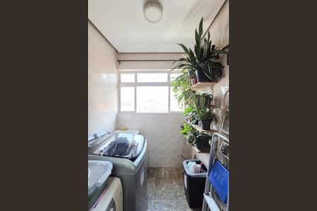 Apartamento à venda com 60m², 2 quartos e 1 vaga Apartamento à venda com 60m², 2 quartos e 1 vagaÁrea de Serviço
