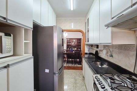 Apartamento à venda com 60m², 2 quartos e 1 vaga Apartamento à venda com 60m², 2 quartos e 1 vagaCozinha