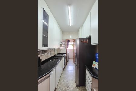 Apartamento à venda com 60m², 2 quartos e 1 vaga Apartamento à venda com 60m², 2 quartos e 1 vagaCozinha