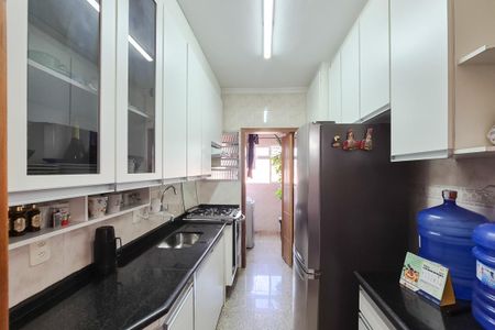 Apartamento à venda com 60m², 2 quartos e 1 vaga Apartamento à venda com 60m², 2 quartos e 1 vagaCozinha