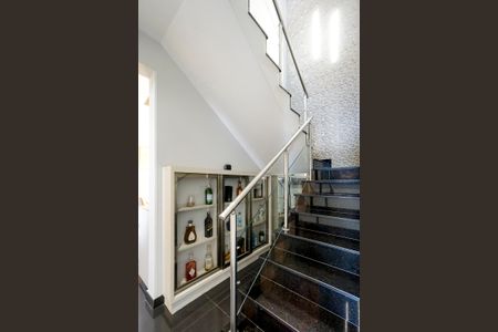 Apartamento para alugar com 215m², 4 quartos e 4 vagasHall da escada