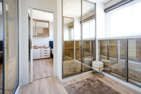 Apartamento para alugar com 215m², 4 quartos e 4 vagasCloset do quarto 03