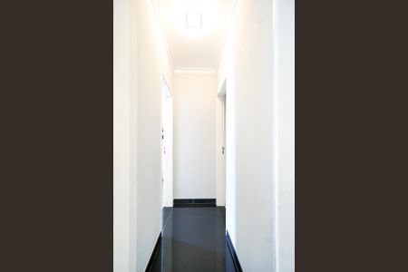 Apartamento para alugar com 215m², 4 quartos e 4 vagasCorredor dos quartos
