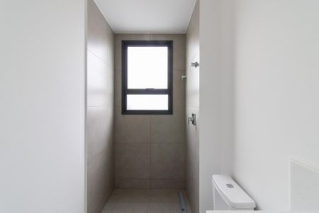 Apartamento à venda com 138m², 3 quartos e 3 vagasBanheiro da Suíte 2