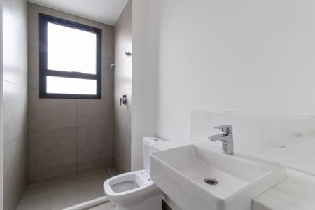 Apartamento à venda com 138m², 3 quartos e 3 vagasBanheiro da Suíte 2