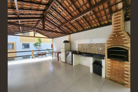 Apartamento para alugar com 50m², 2 quartos e sem vagaÁrea comum - Churrasqueira