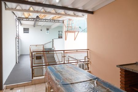 Casa para alugar com 130m², 2 quartos e sem vagaChurrasqueira