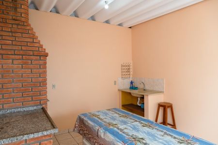 Casa para alugar com 130m², 2 quartos e sem vagaChurrasqueira