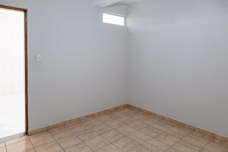 Casa para alugar com 130m², 2 quartos e sem vagaQuarto 1