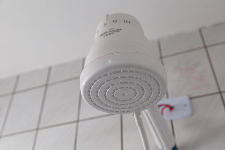 Banheiro 1 de casa para alugar com 2 quartos, 130m² em Vila Rosália, Guarulhos