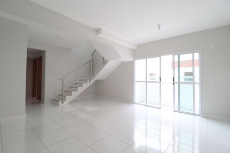 Sala de apartamento para alugar com 4 quartos, 188m² em Santa Mônica, Uberlândia