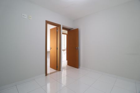 Apartamento para alugar com 188m², 4 quartos e 2 vagasQuarto 2 - Suíte