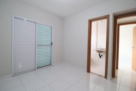 Quarto 2 - Suíte de apartamento para alugar com 4 quartos, 188m² em Santa Mônica, Uberlândia