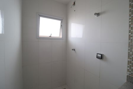 Apartamento para alugar com 188m², 4 quartos e 2 vagasBanheiro do Quarto 2