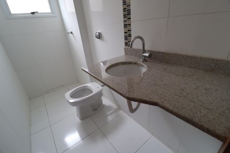 Apartamento para alugar com 188m², 4 quartos e 2 vagasBanheiro Social