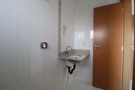 Apartamento para alugar com 188m², 4 quartos e 2 vagasBanheiro do Quarto 2