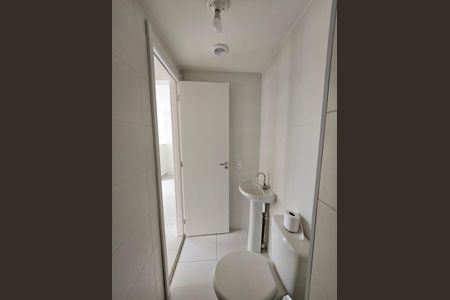 Apartamento à venda com 34m², 2 quartos e sem vagaBanheiro