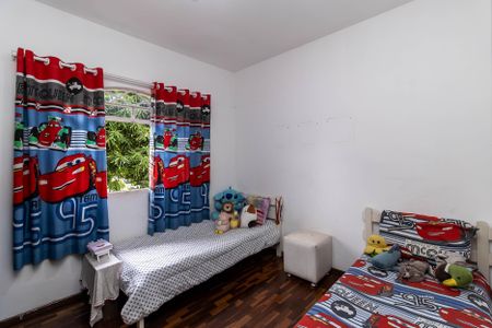Casa à venda com 420m², 5 quartos e 8 vagasQuarto 2